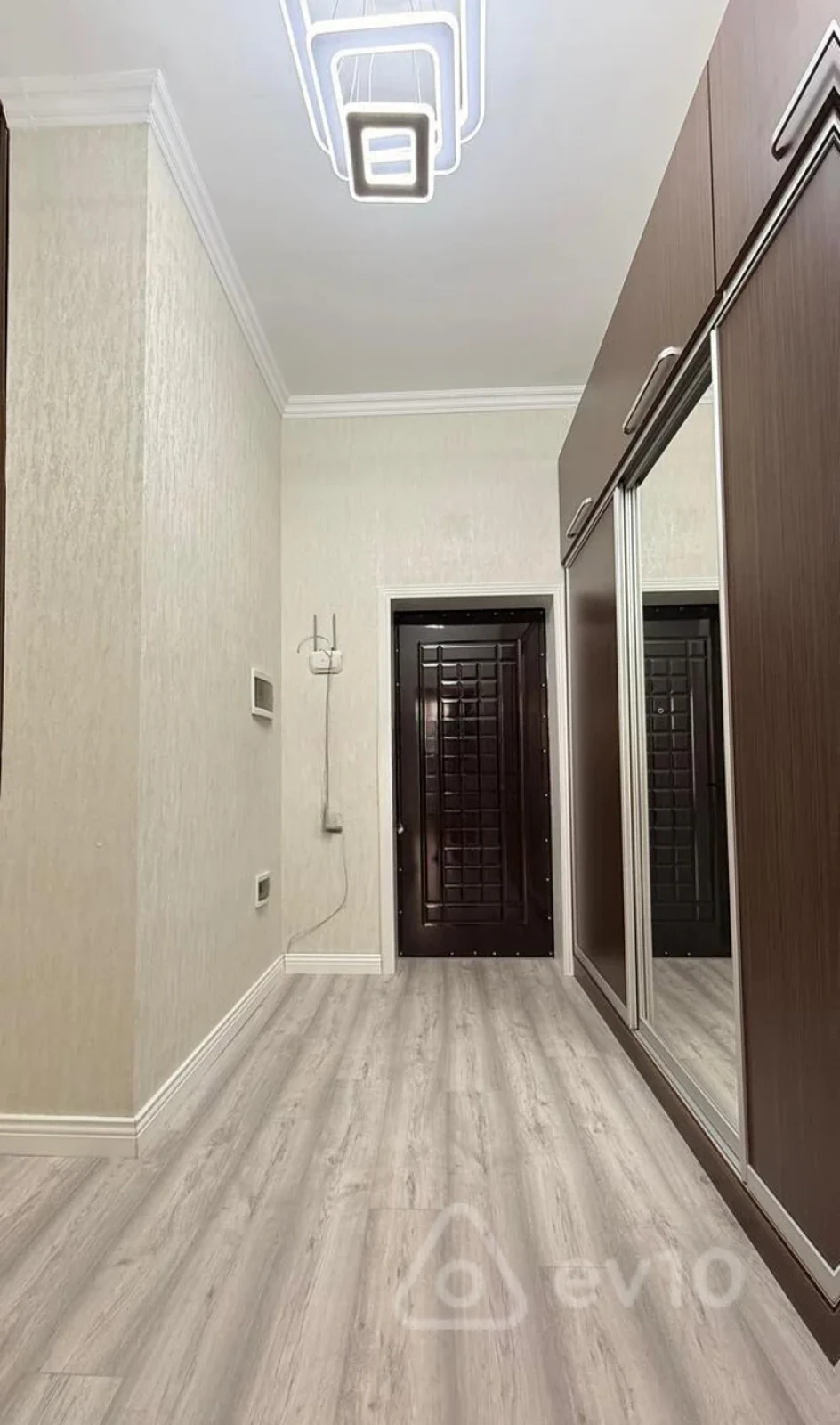 Kirayə verilir 2 otaqlı yeni tikili 100 m²