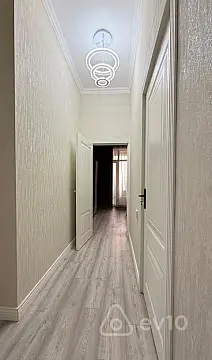 Kirayə verilir 2 otaqlı yeni tikili 100 m²