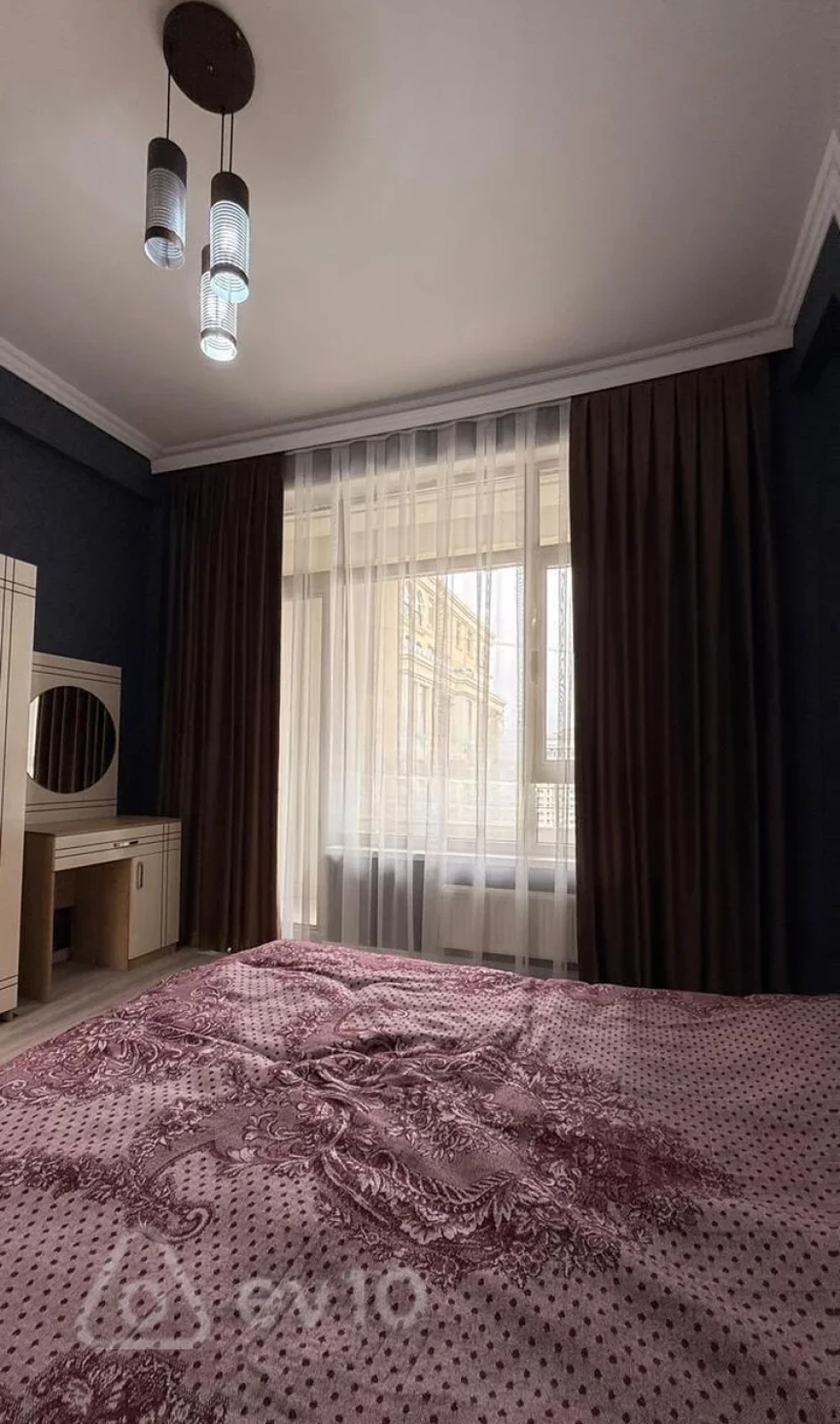 Kirayə verilir 2 otaqlı yeni tikili 100 m²