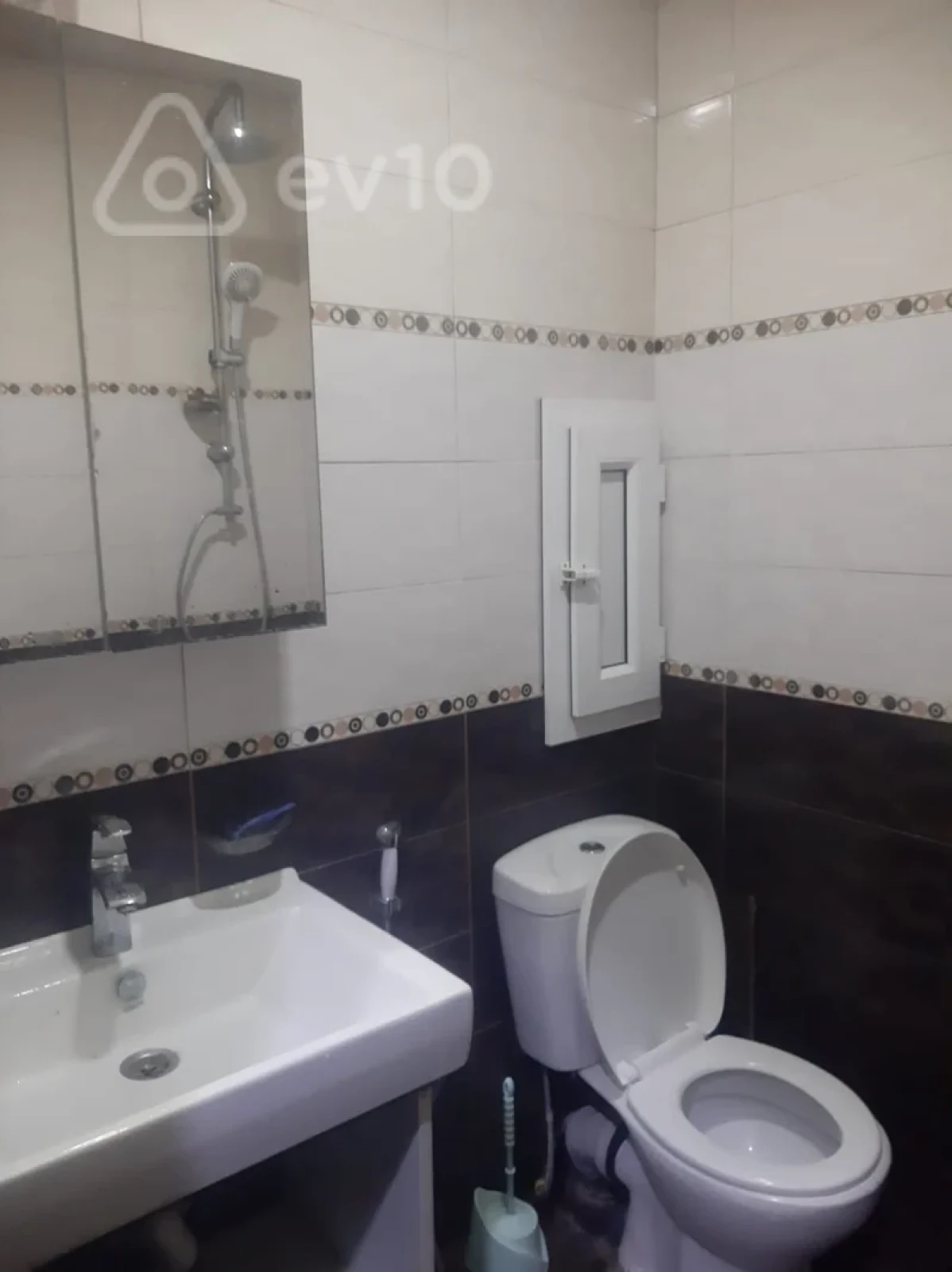 Kirayə verilir 2 otaqlı yeni tikili 58 m²