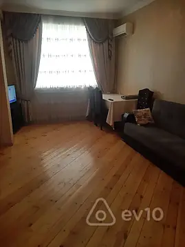 Kirayə verilir 2 otaqlı yeni tikili 58 m²