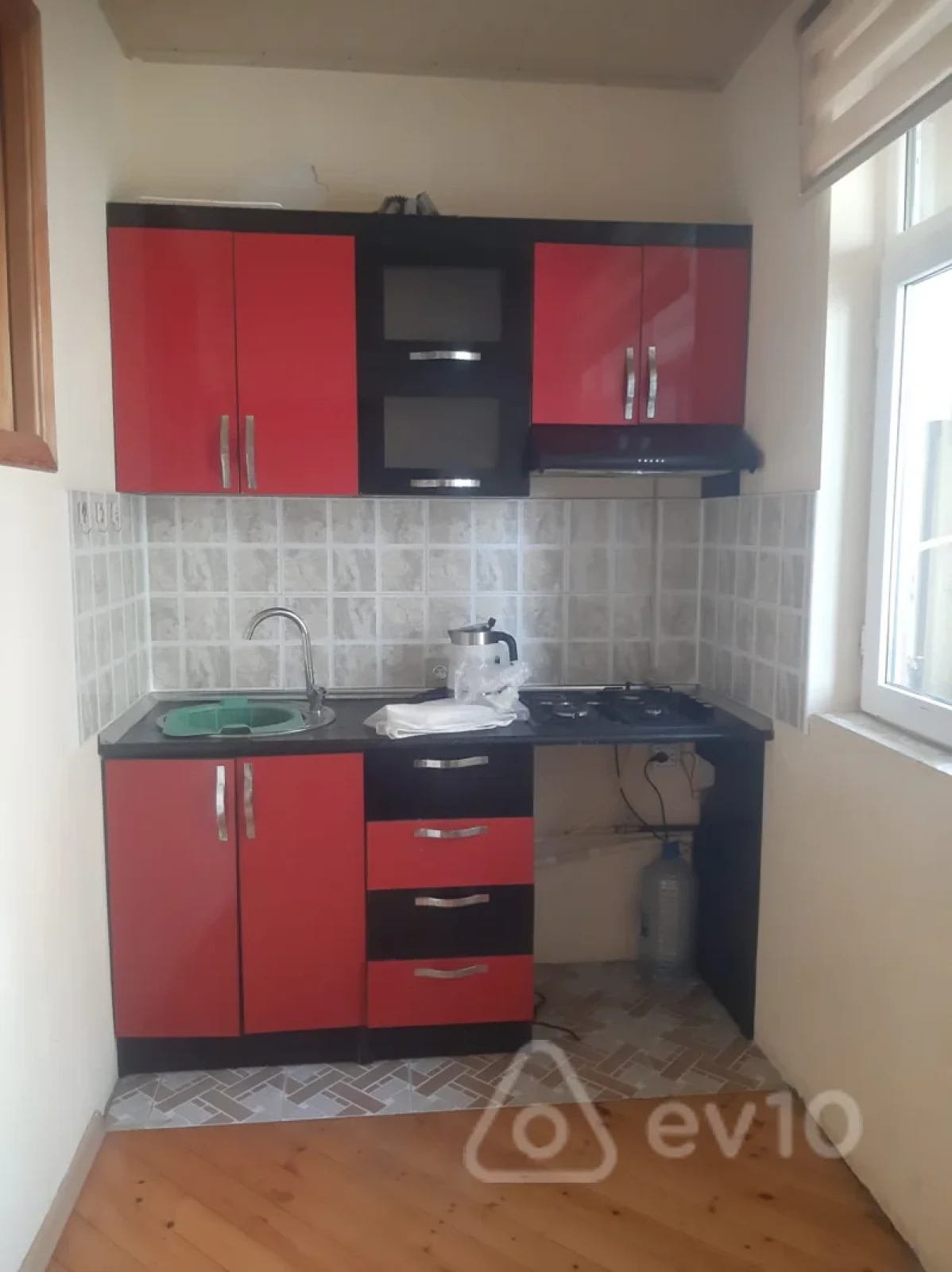 Kirayə verilir 2 otaqlı yeni tikili 58 m²