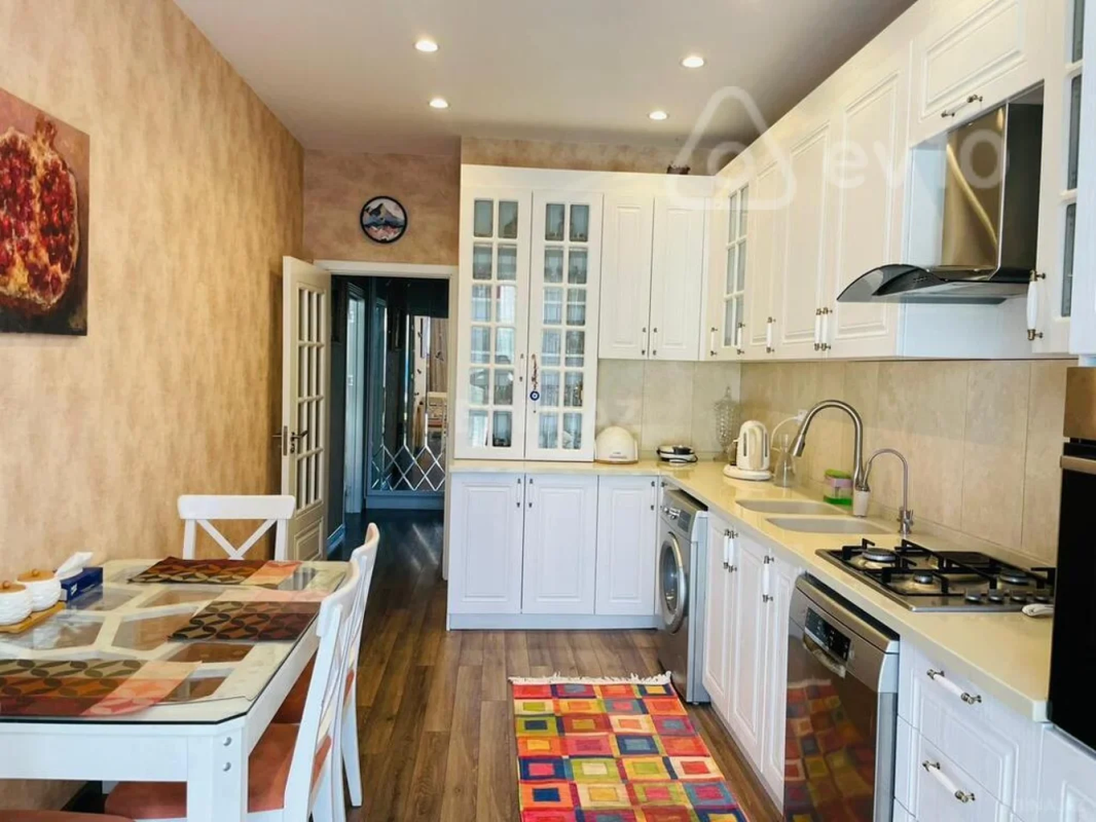 Kirayə verilir 2 otaqlı yeni tikili 5 m²