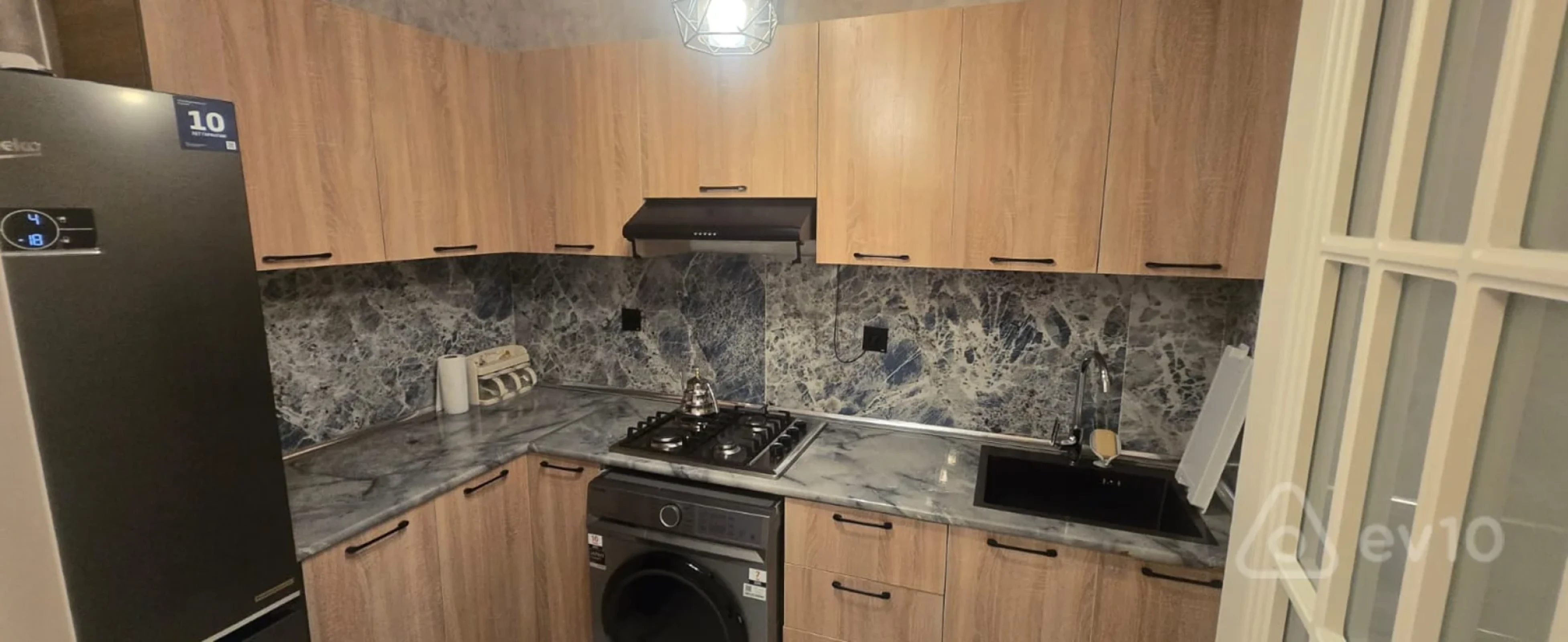 Kirayə verilir 2 otaqlı yeni tikili 61 m²