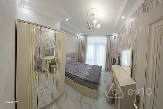 Kirayə verilir 2 otaqlı yeni tikili 55 m²