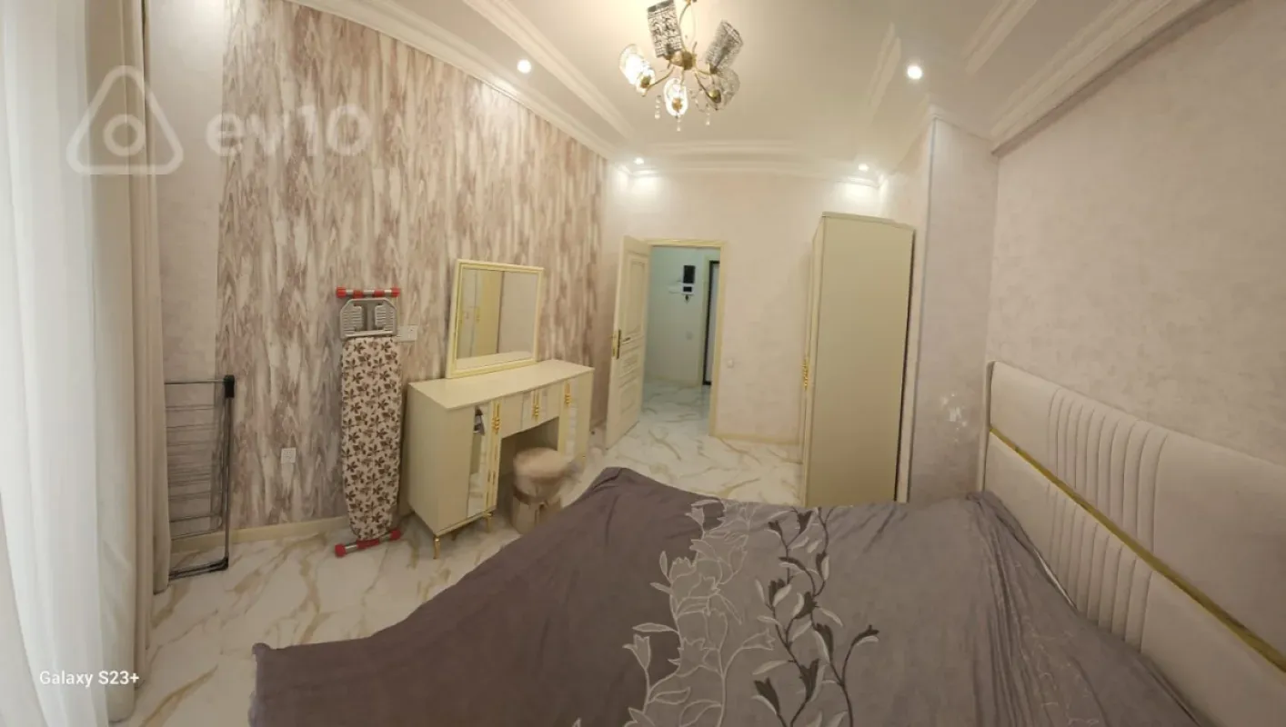 Kirayə verilir 2 otaqlı yeni tikili 55 m²