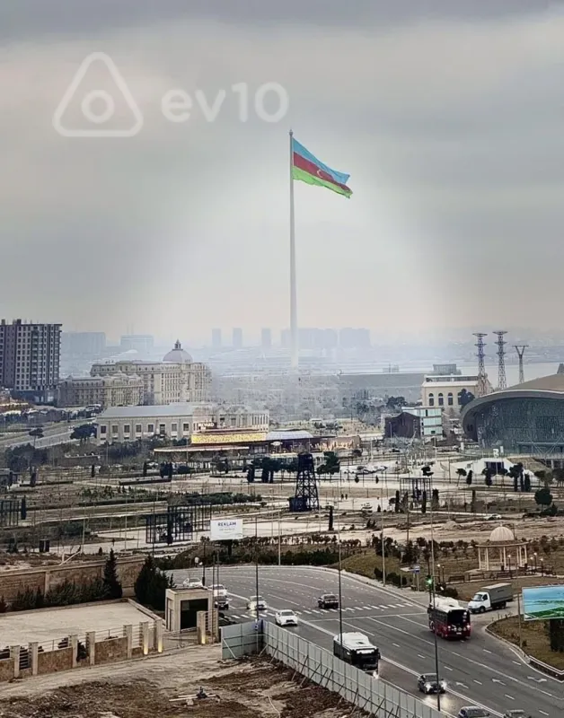 Kirayə verilir 3 otaqlı yeni tikili 150 m²