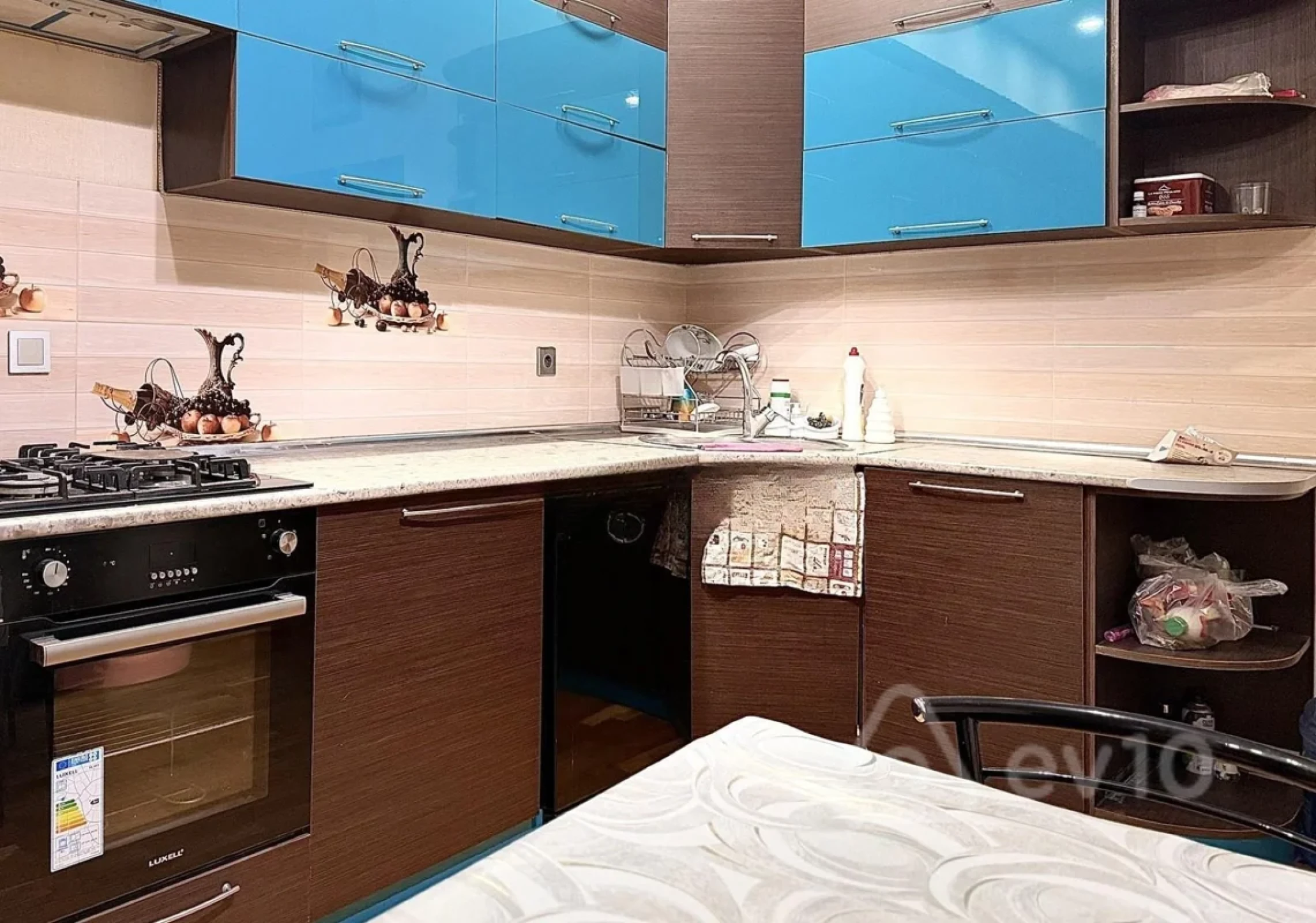 Kirayə verilir 3 otaqlı yeni tikili 150 m²