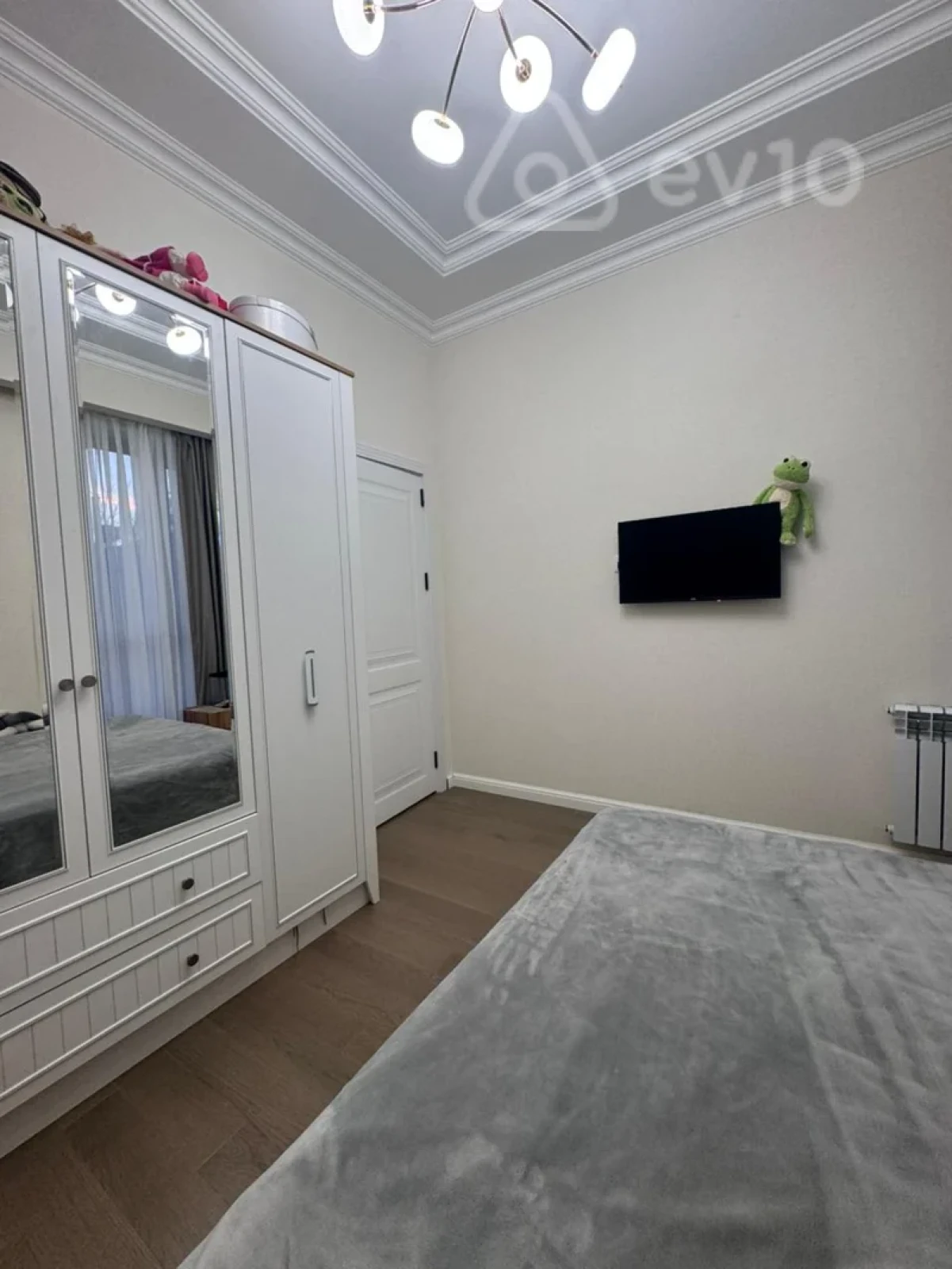 Kirayə verilir 2 otaqlı yeni tikili 60 m²