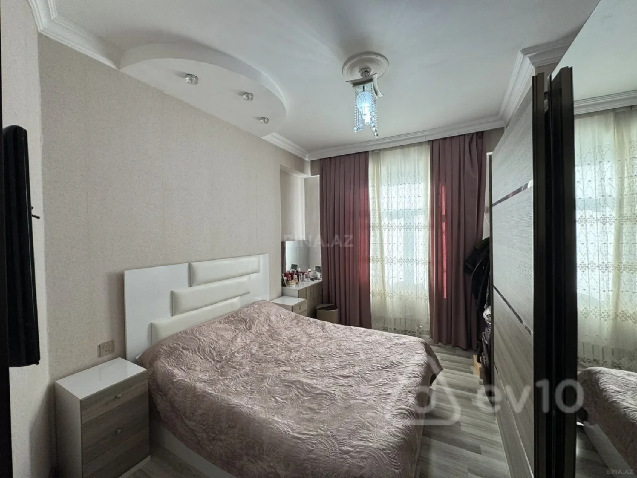 Kirayə verilir 2 otaqlı yeni tikili 57 m²