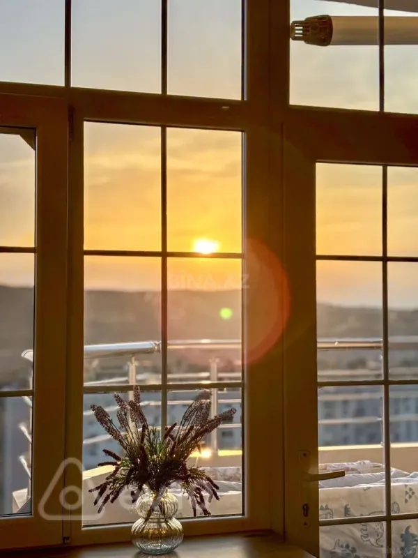 Kirayə verilir 2 otaqlı yeni tikili 90 m²