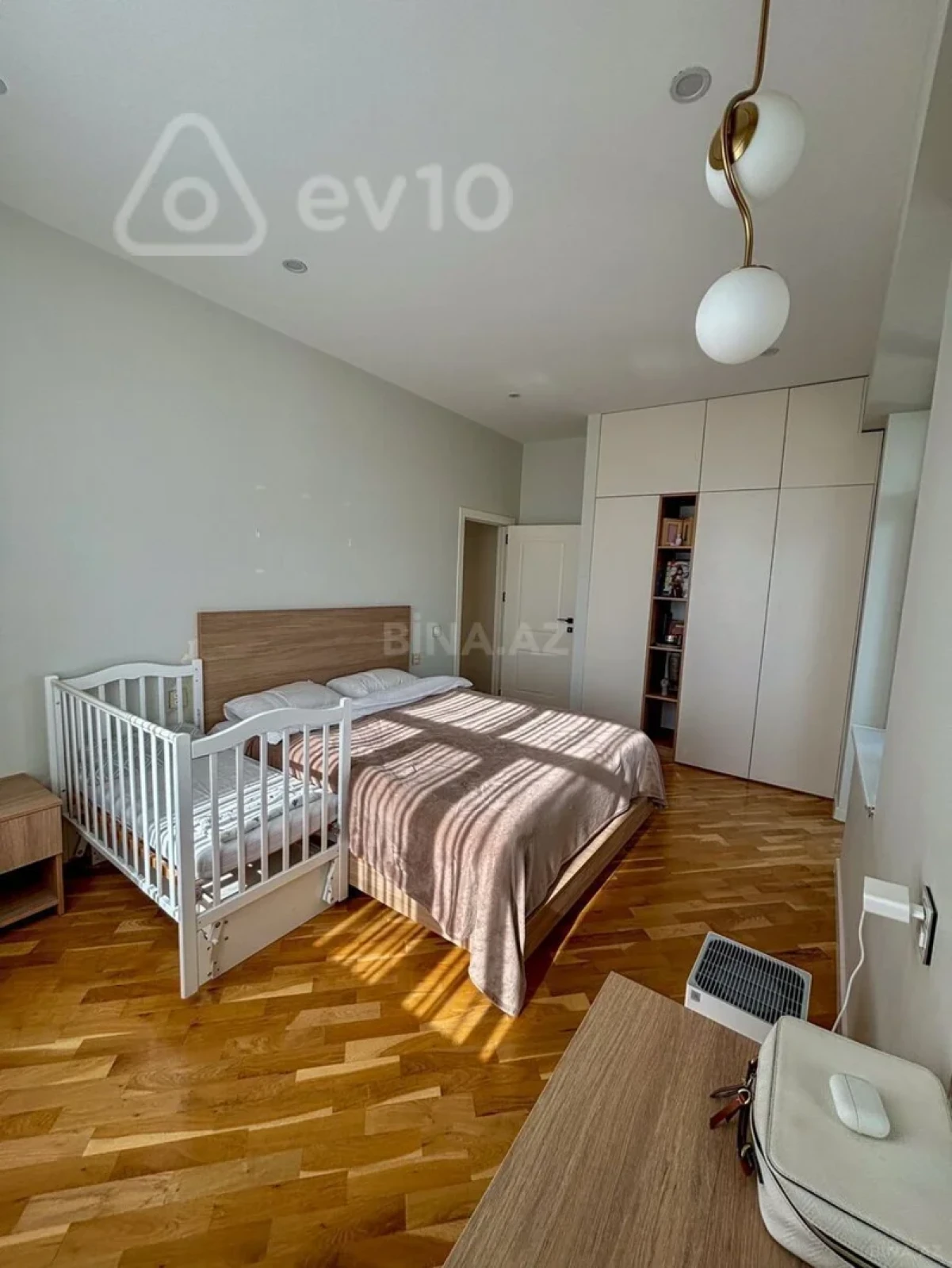 Kirayə verilir 2 otaqlı yeni tikili 90 m²
