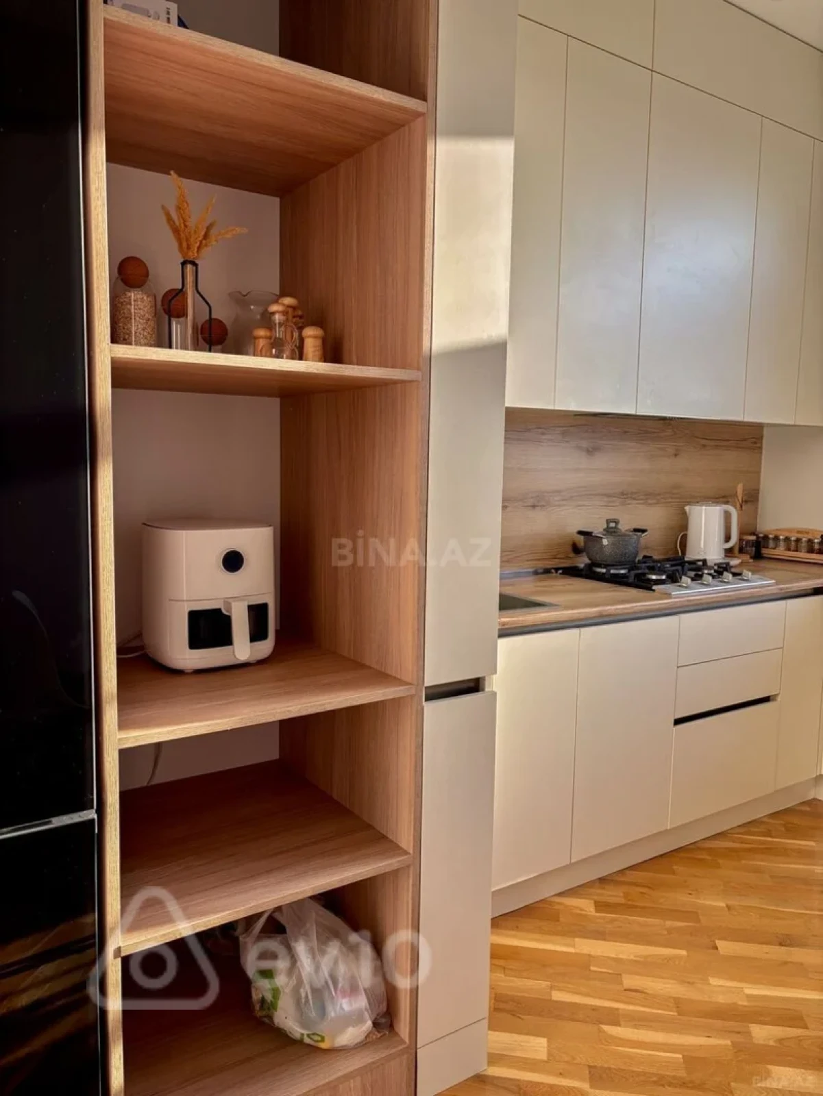 Kirayə verilir 2 otaqlı yeni tikili 90 m²