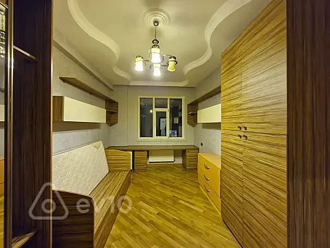 Kirayə verilir 3 otaqlı yeni tikili 100 m²