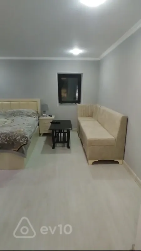 Kirayə verilir 1 otaqlı köhnə tikili 30 m²