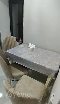 Kirayə verilir 1 otaqlı köhnə tikili 30 m²