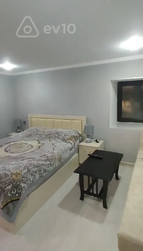Kirayə verilir 1 otaqlı köhnə tikili 30 m²