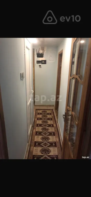 Kirayə verilir 1 otaqlı köhnə tikili 30 m²