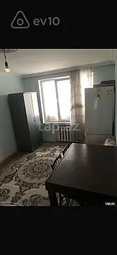 Kirayə verilir 1 otaqlı köhnə tikili 30 m²