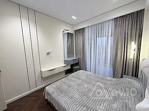 Kirayə verilir 2 otaqlı yeni tikili 55 m²