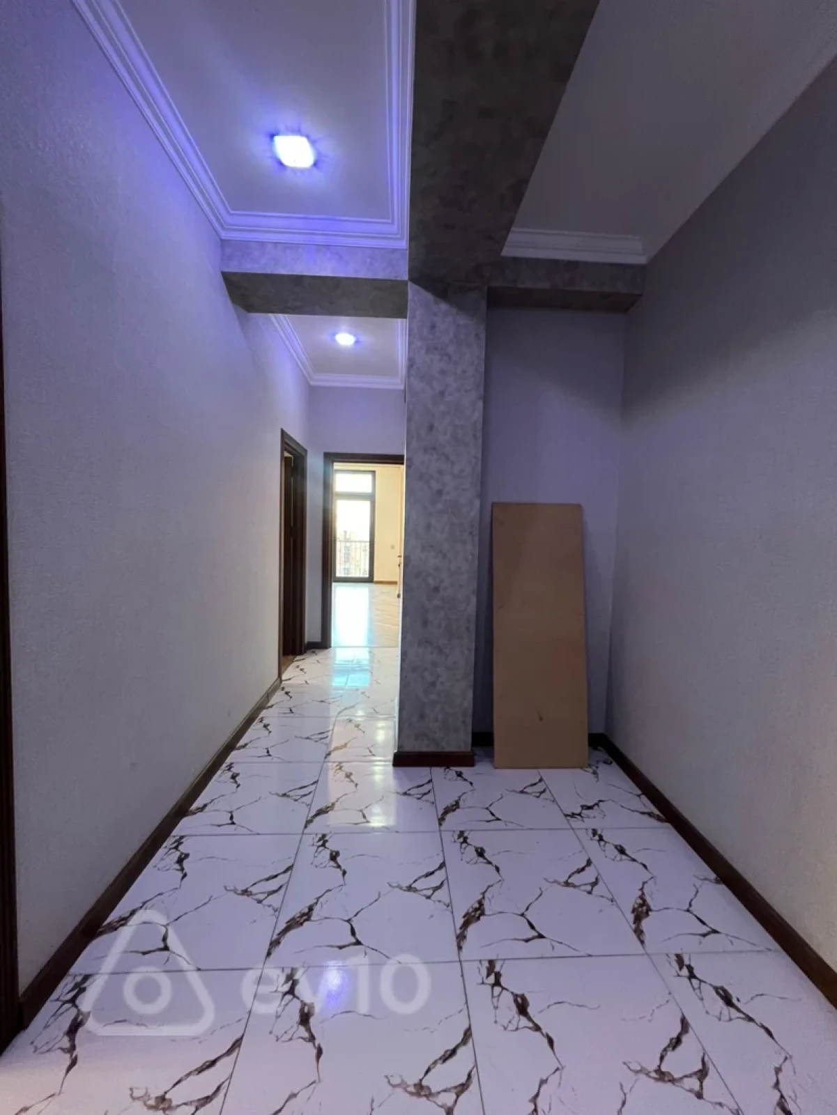 Satılır 3 otaqlı yeni tikili 105 m²