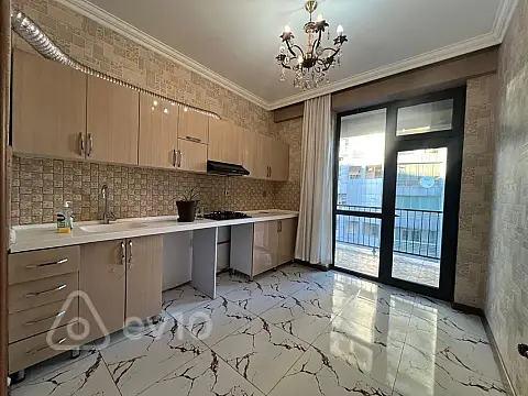 Satılır 3 otaqlı yeni tikili 105 m²
