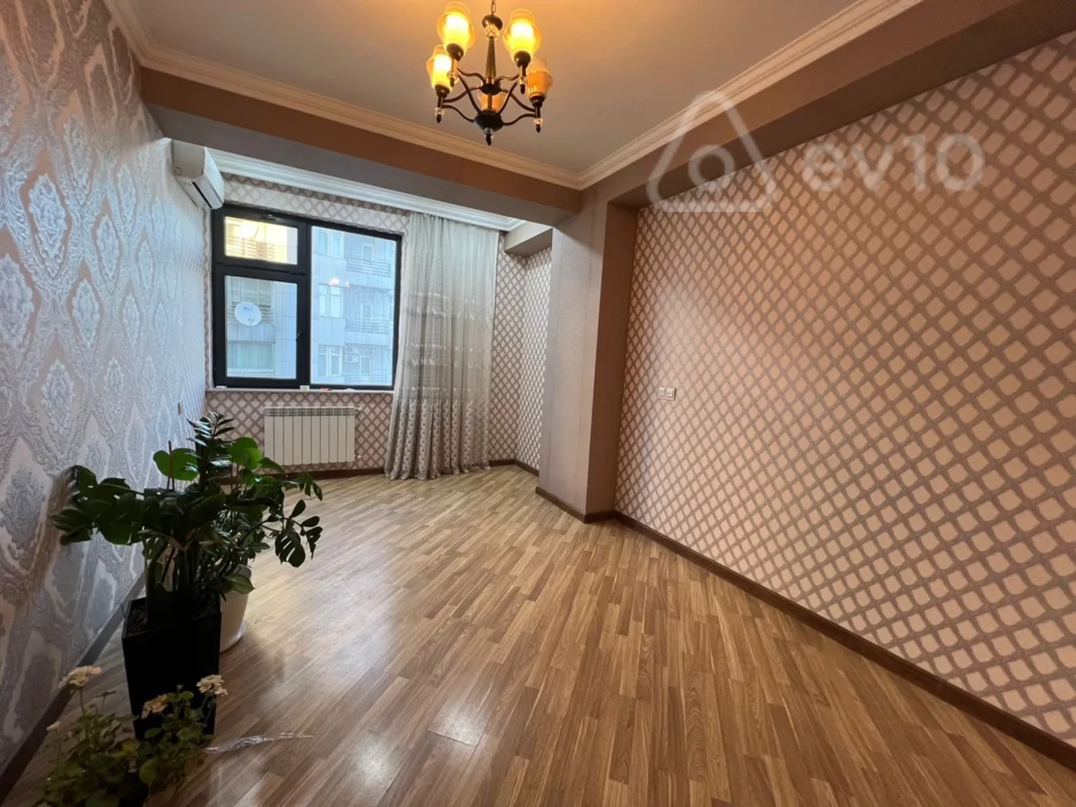 Satılır 3 otaqlı yeni tikili 105 m²