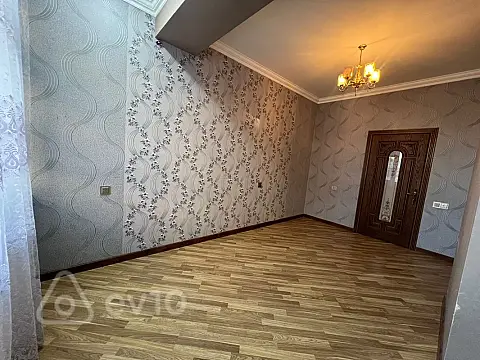Satılır 3 otaqlı yeni tikili 105 m²