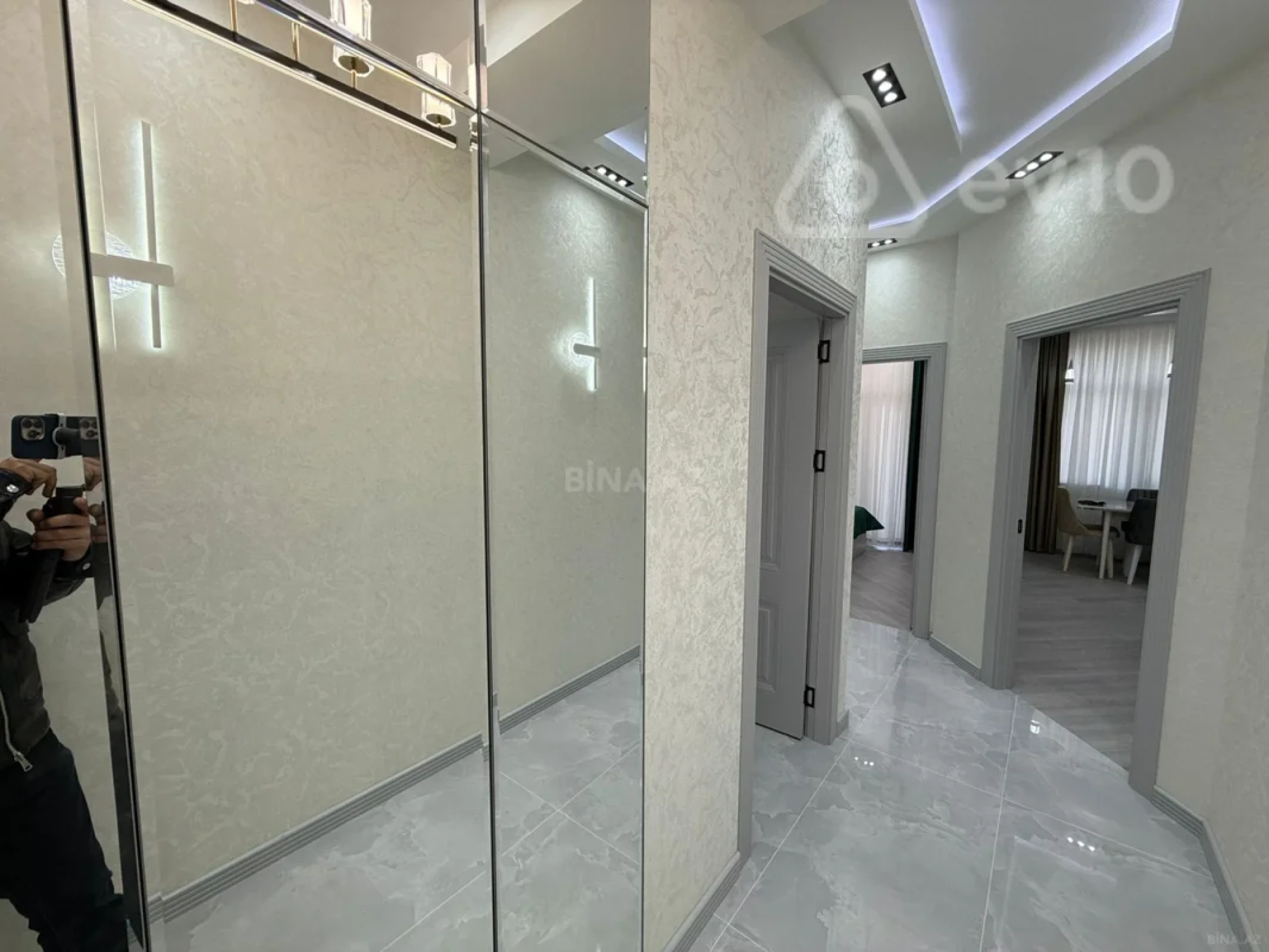 Kirayə verilir 2 otaqlı yeni tikili 52 m²