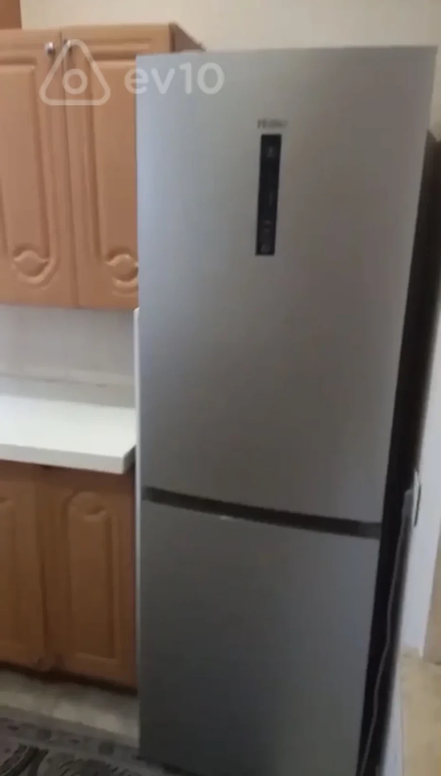 Kirayə verilir 3 otaqlı köhnə tikili 65 m²