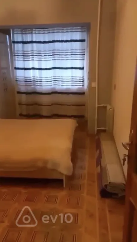 Kirayə verilir 3 otaqlı köhnə tikili 65 m²