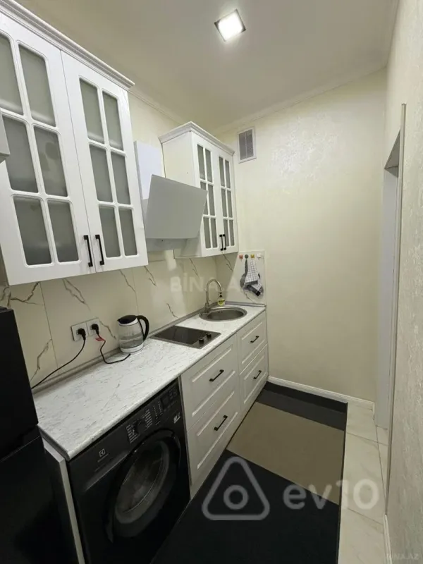 Kirayə verilir 2 otaqlı yeni tikili 55 m²