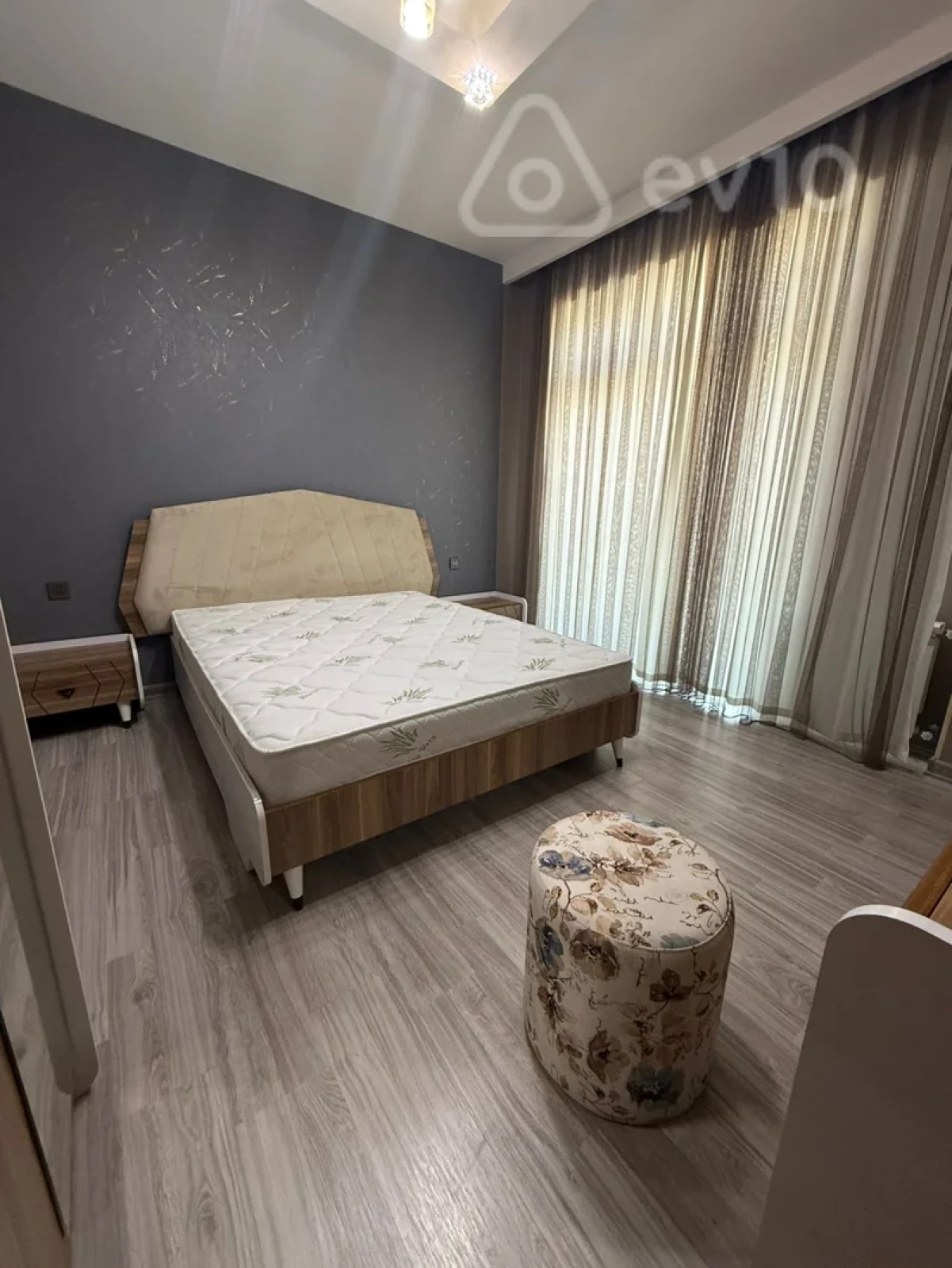 Kirayə verilir 3 otaqlı yeni tikili 106 m²