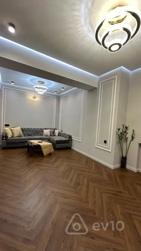 Kirayə verilir 2 otaqlı yeni tikili 80 m²