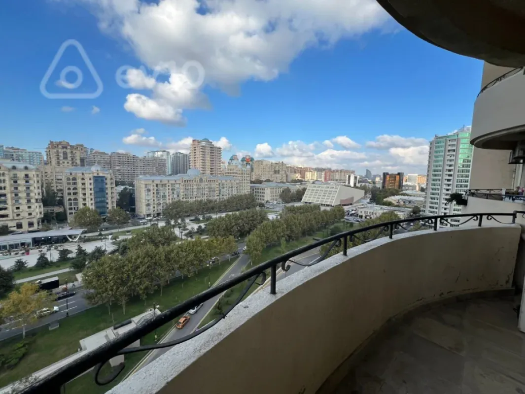 Kirayə verilir 3 otaqlı yeni tikili 123 m²