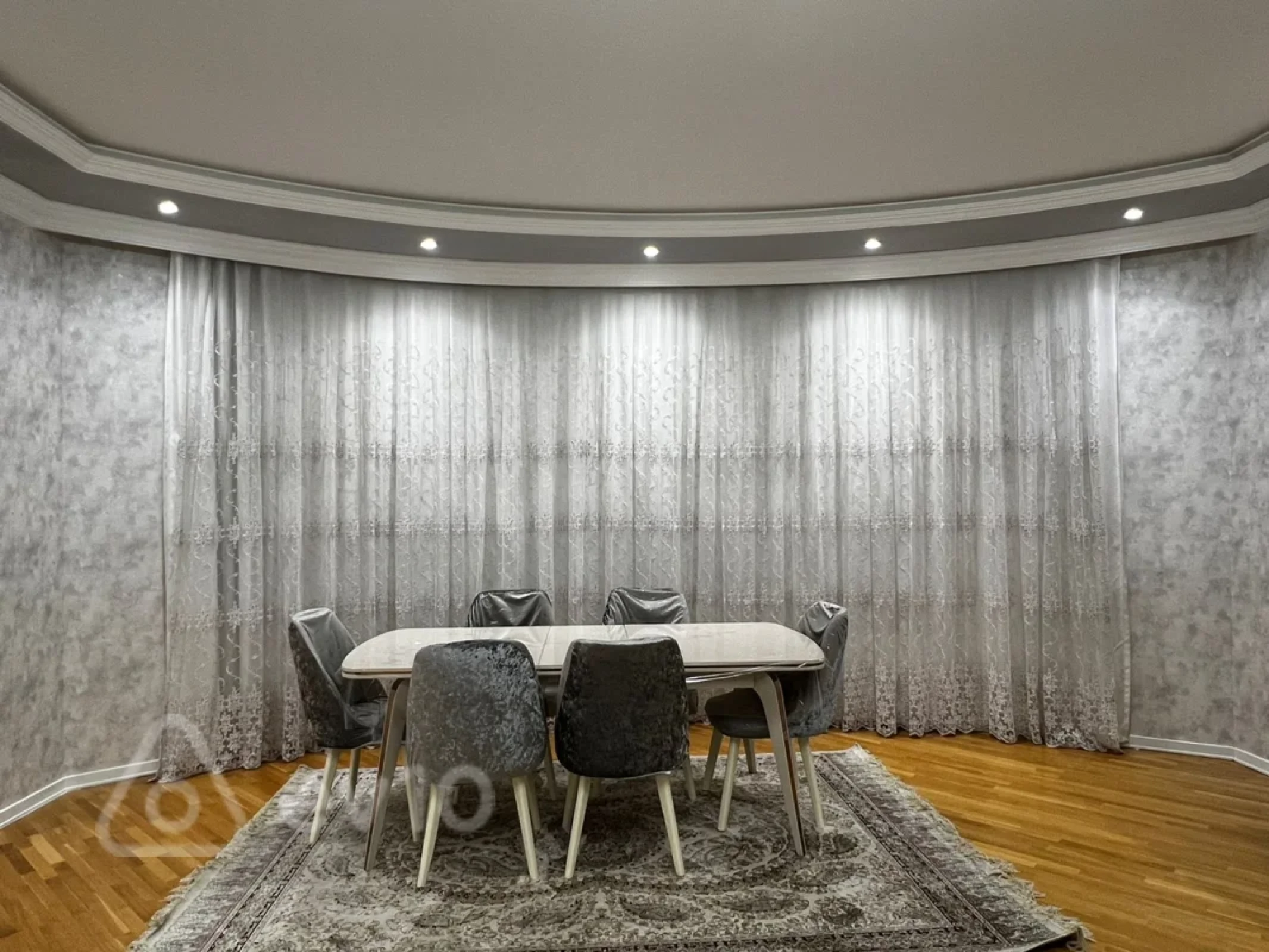 Kirayə verilir 3 otaqlı yeni tikili 123 m²
