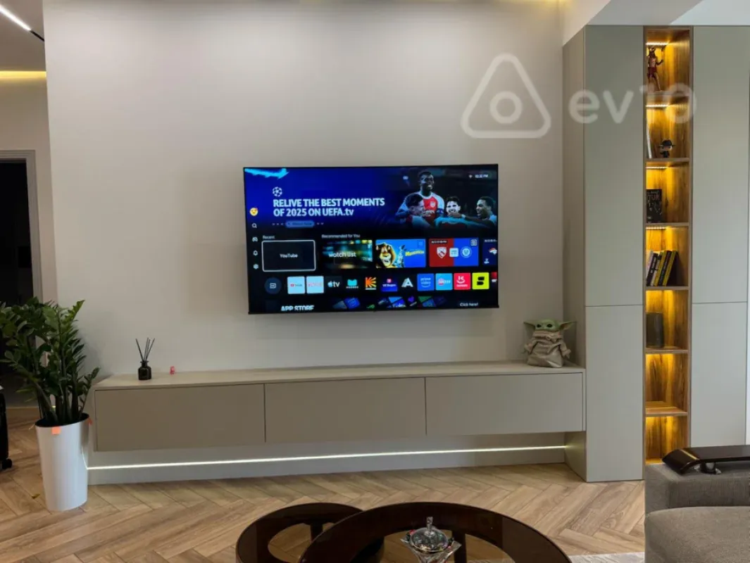 Kirayə verilir 2 otaqlı yeni tikili 82 m²