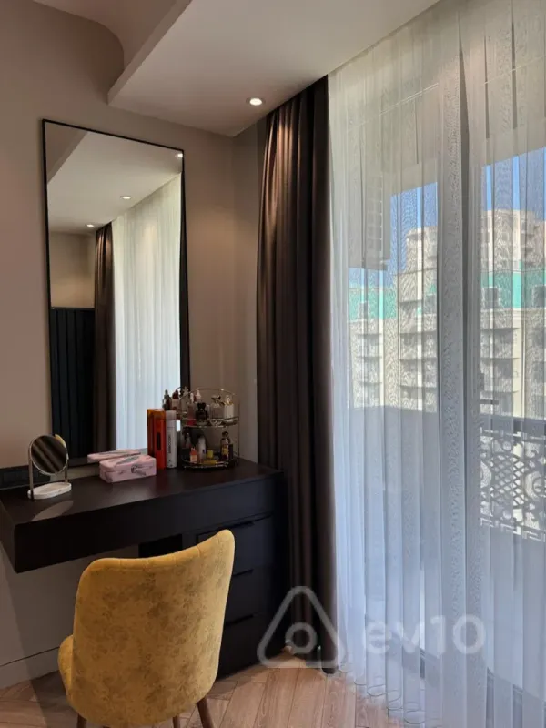 Kirayə verilir 2 otaqlı yeni tikili 82 m²