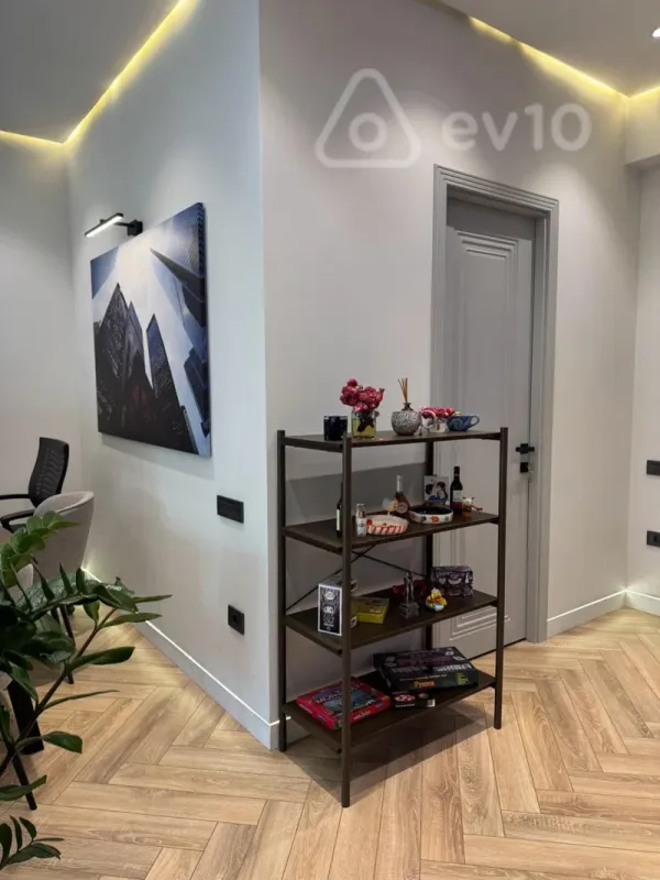 Kirayə verilir 2 otaqlı yeni tikili 82 m²