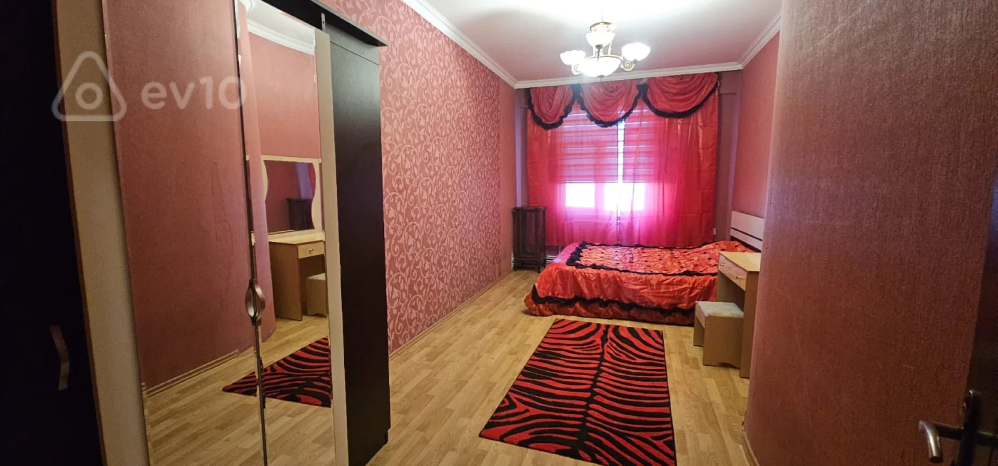 Kirayə verilir 2 otaqlı yeni tikili 87 m²