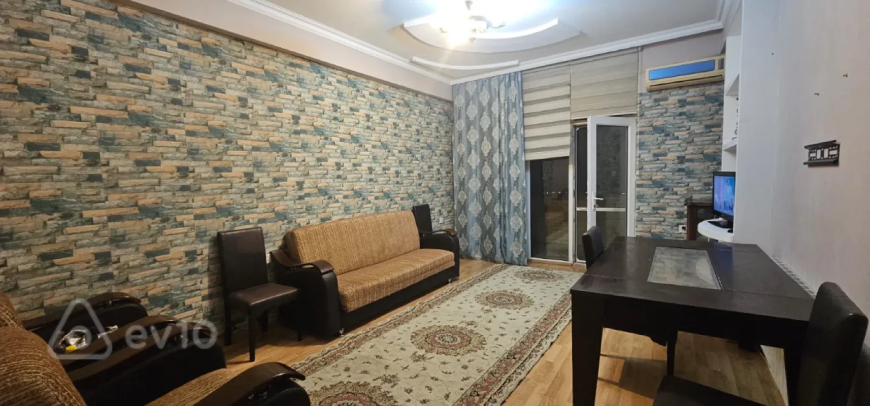 Kirayə verilir 2 otaqlı yeni tikili 87 m²