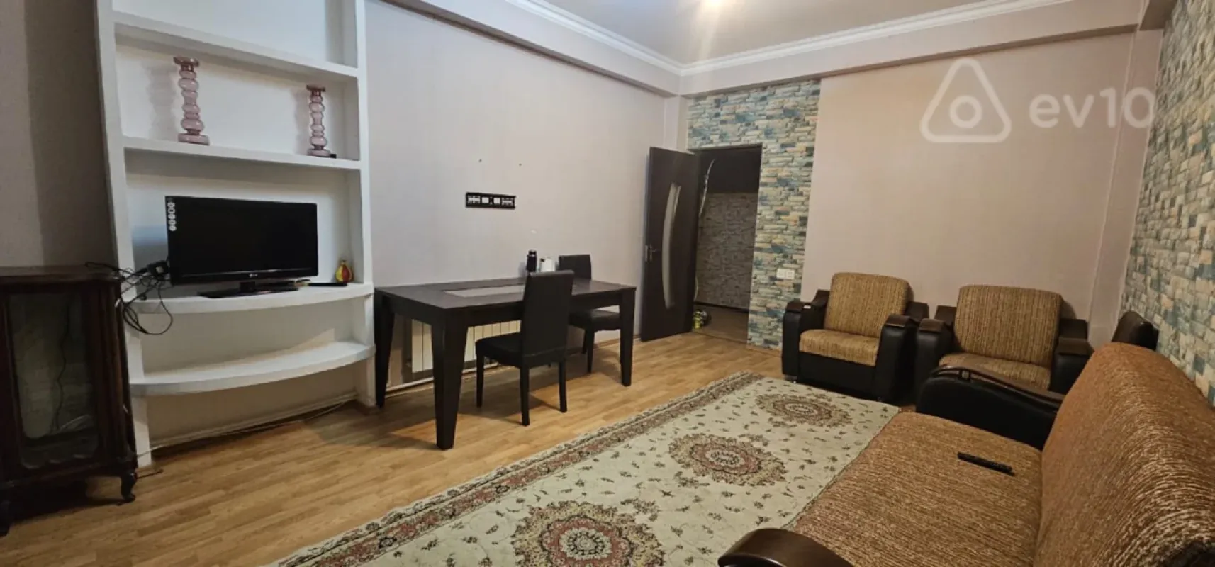 Kirayə verilir 2 otaqlı yeni tikili 87 m²