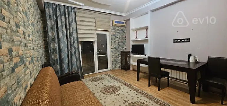 Kirayə verilir 2 otaqlı yeni tikili 87 m²