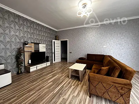 Kirayə verilir 2 otaqlı yeni tikili 85 m²
