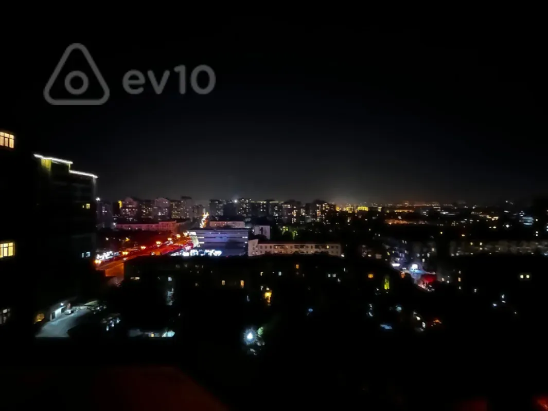 Kirayə verilir 2 otaqlı yeni tikili 85 m²