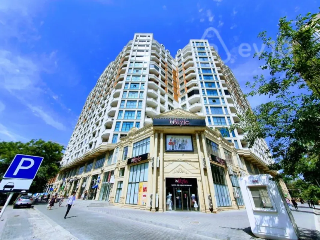 Kirayə verilir 2 otaqlı yeni tikili 85 m²