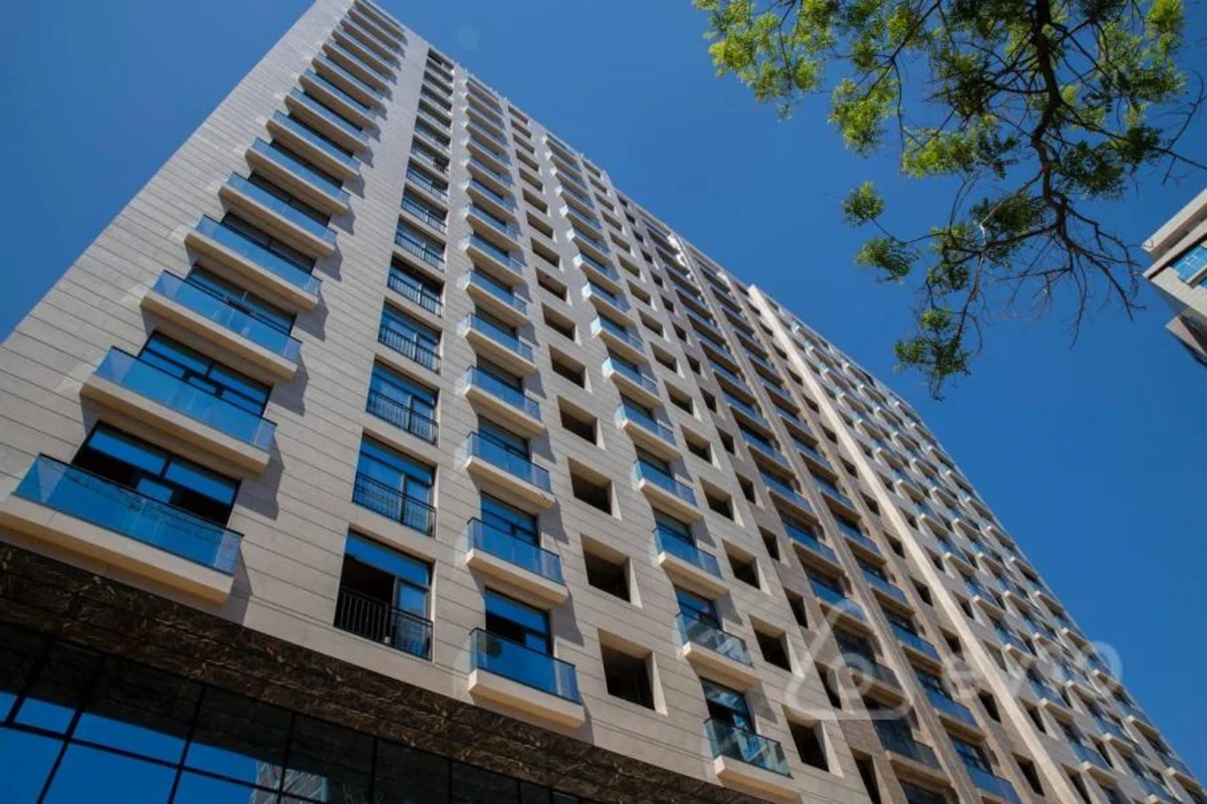 Kirayə verilir 2 otaqlı yeni tikili 65 m²