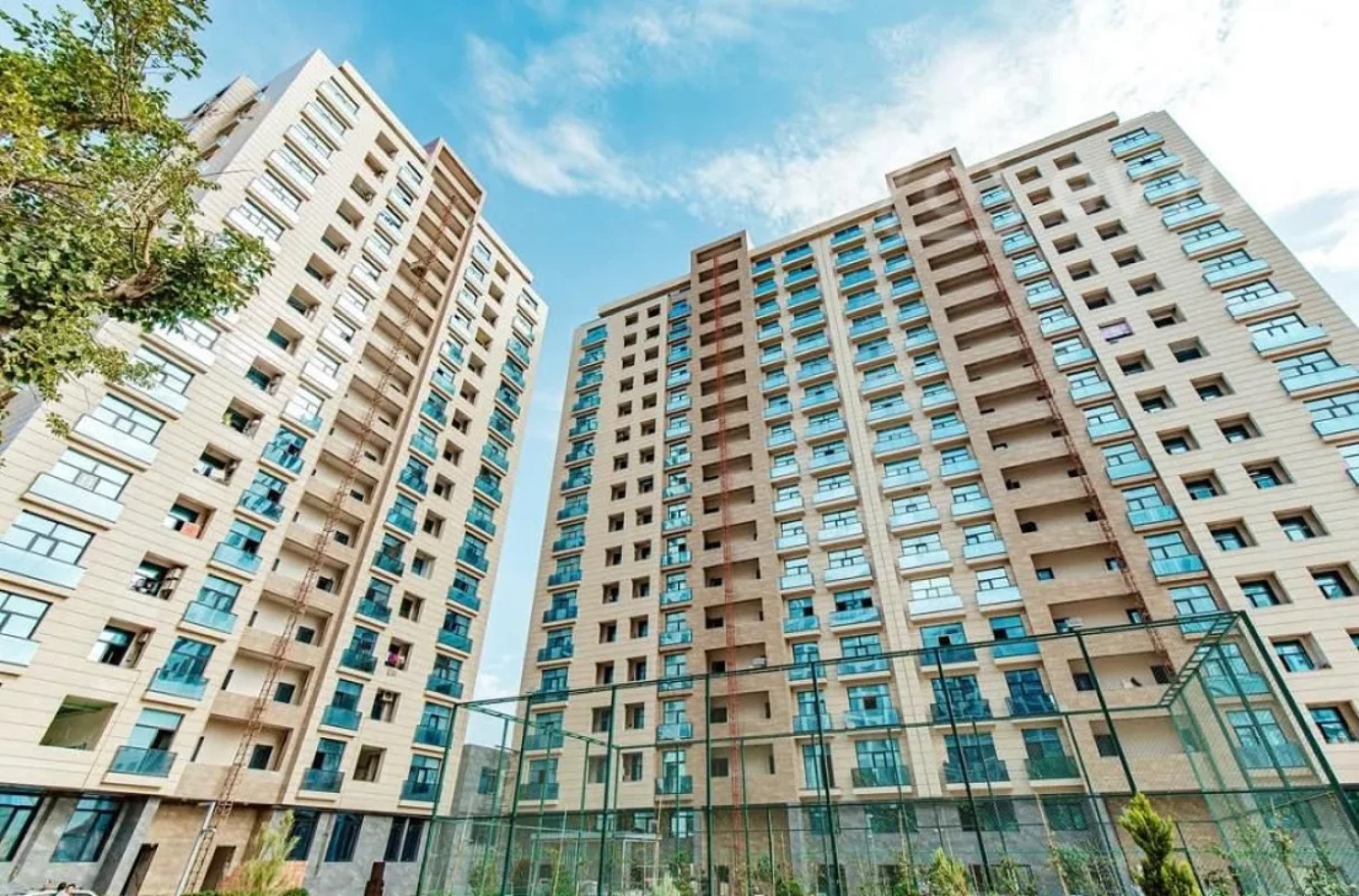 Kirayə verilir 2 otaqlı yeni tikili 65 m²