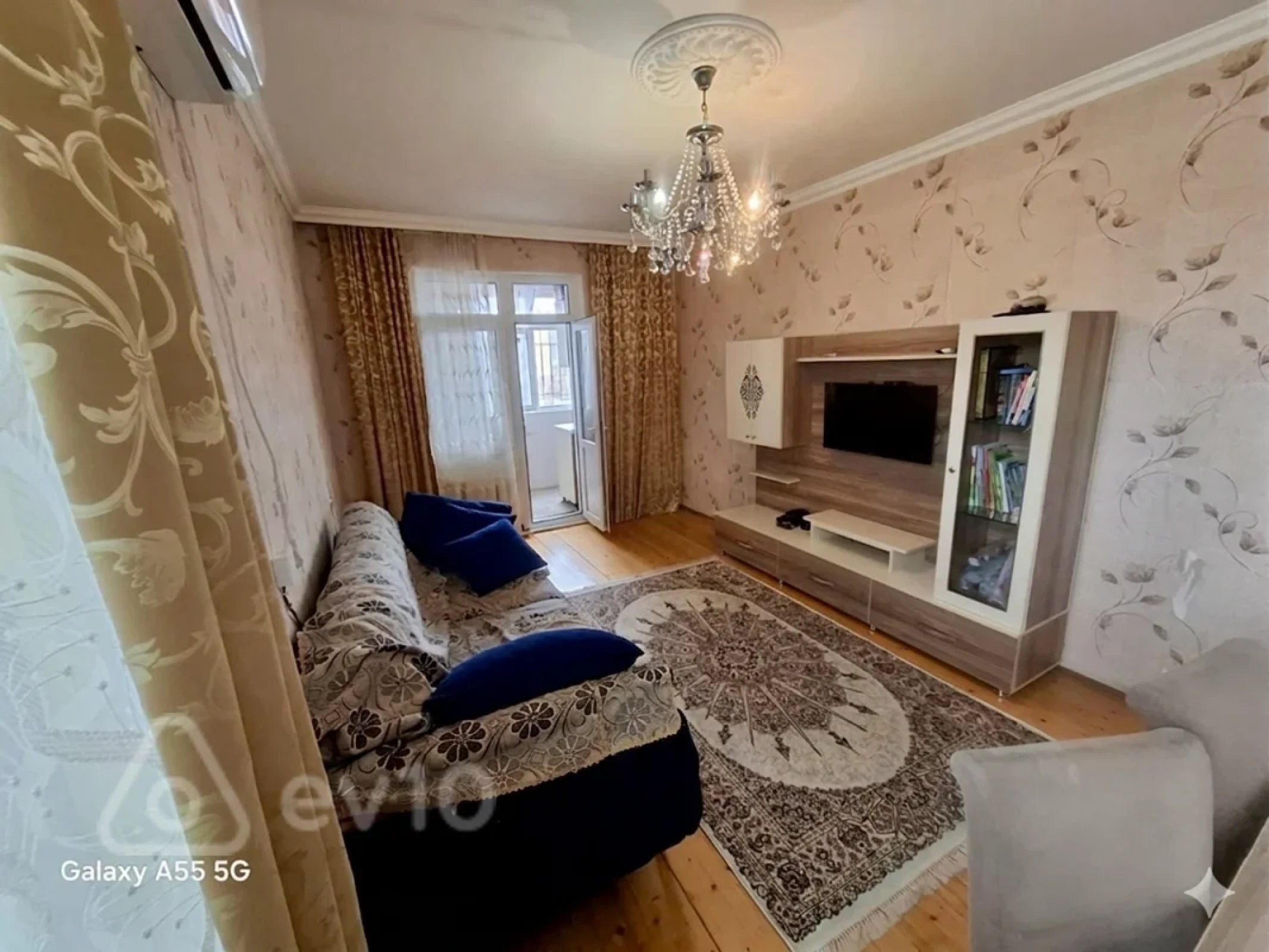 Satılır 2 otaqlı köhnə tikili 58 m²