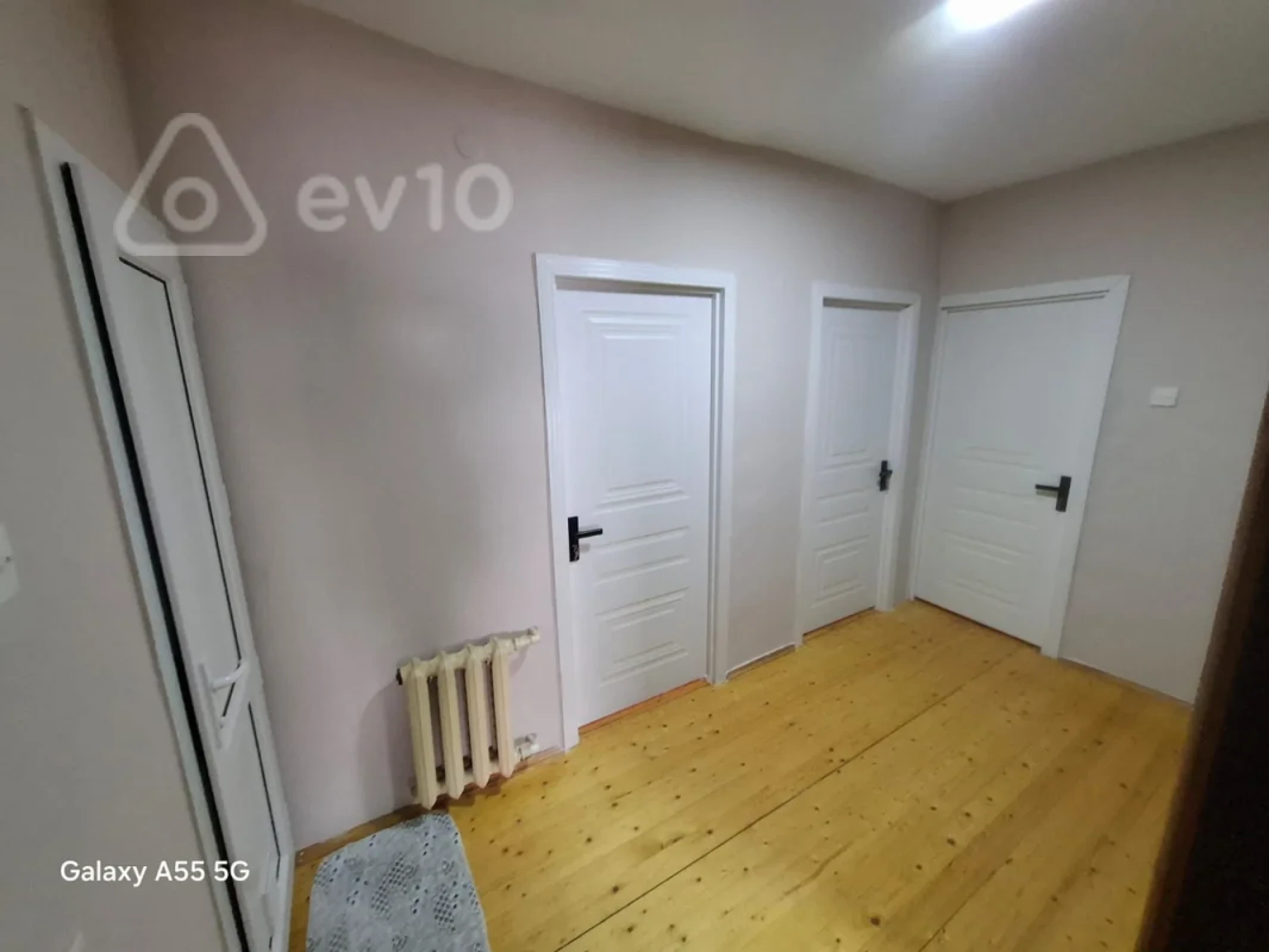 Satılır 2 otaqlı köhnə tikili 58 m²